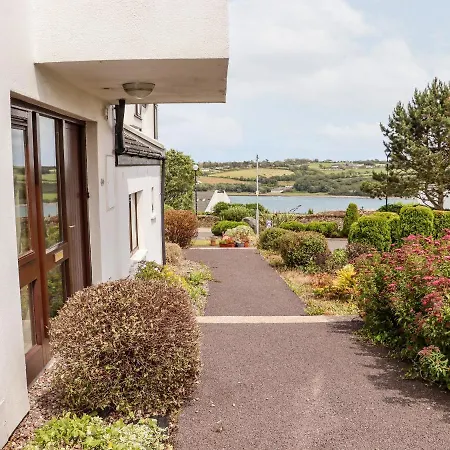 48 Holiday home *
